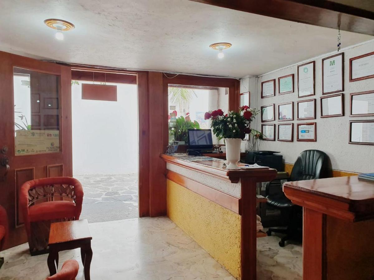 Hotel La Herradura Tecozautla Exterior photo